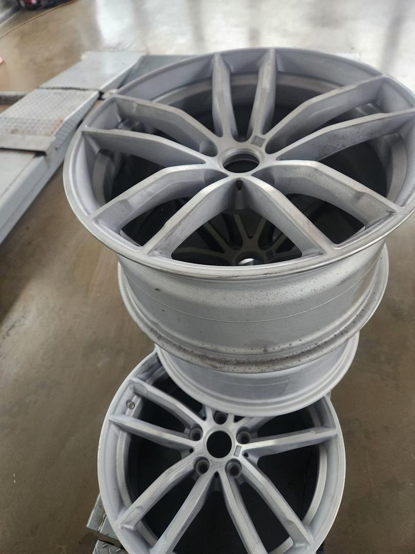 작업 전 BMW 5시리즈 G30 · 662M